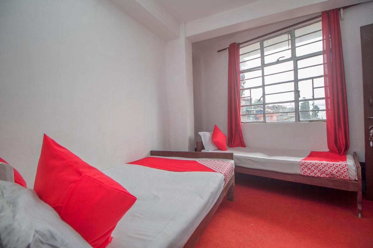 Oyo 30993 Hotel Simma Дарджилинг Екстериор снимка